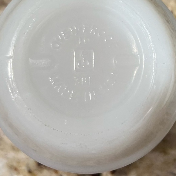 Vintage Fire King American Greeting Raspberry Tart milk glass mug. - Picture 7 of 7